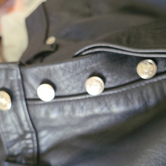 VINTAGE TRASH AND VAUDEVILLE BLACK LEATHER PANTS SIZE 32 - Picture 5 of 6